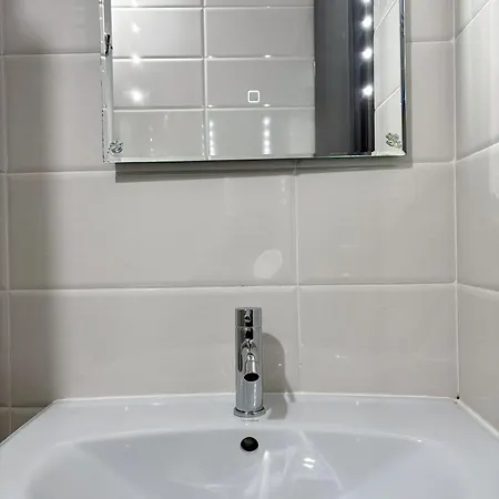 Moonlight Center Studio-private Parking, King Апартаменты Клуж-Напока