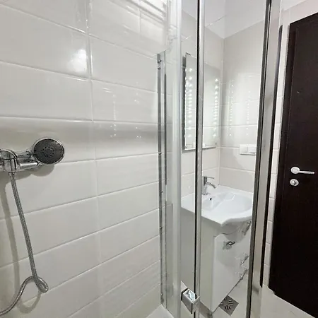Moonlight Center Studio-private Parking, King Апартаменты Клуж-Напока