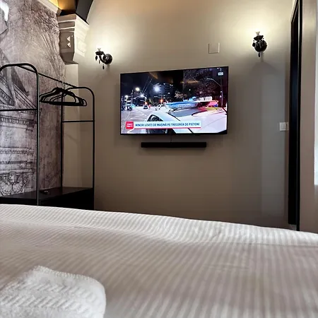Moonlight Center Studio-private Parking, King Клуж-Напока