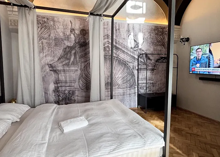 Moonlight City Center Studio-Private Parking, King Апартаменты *